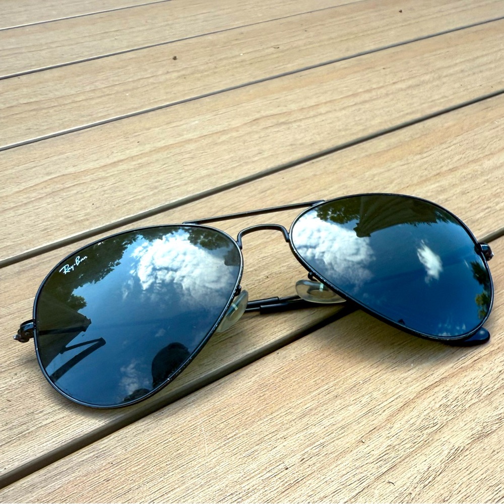 Ray-Ban Reflective Black Aviator Sunglasses